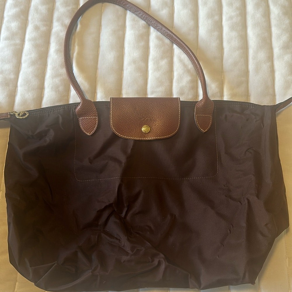 Brown large longchamp bag!
